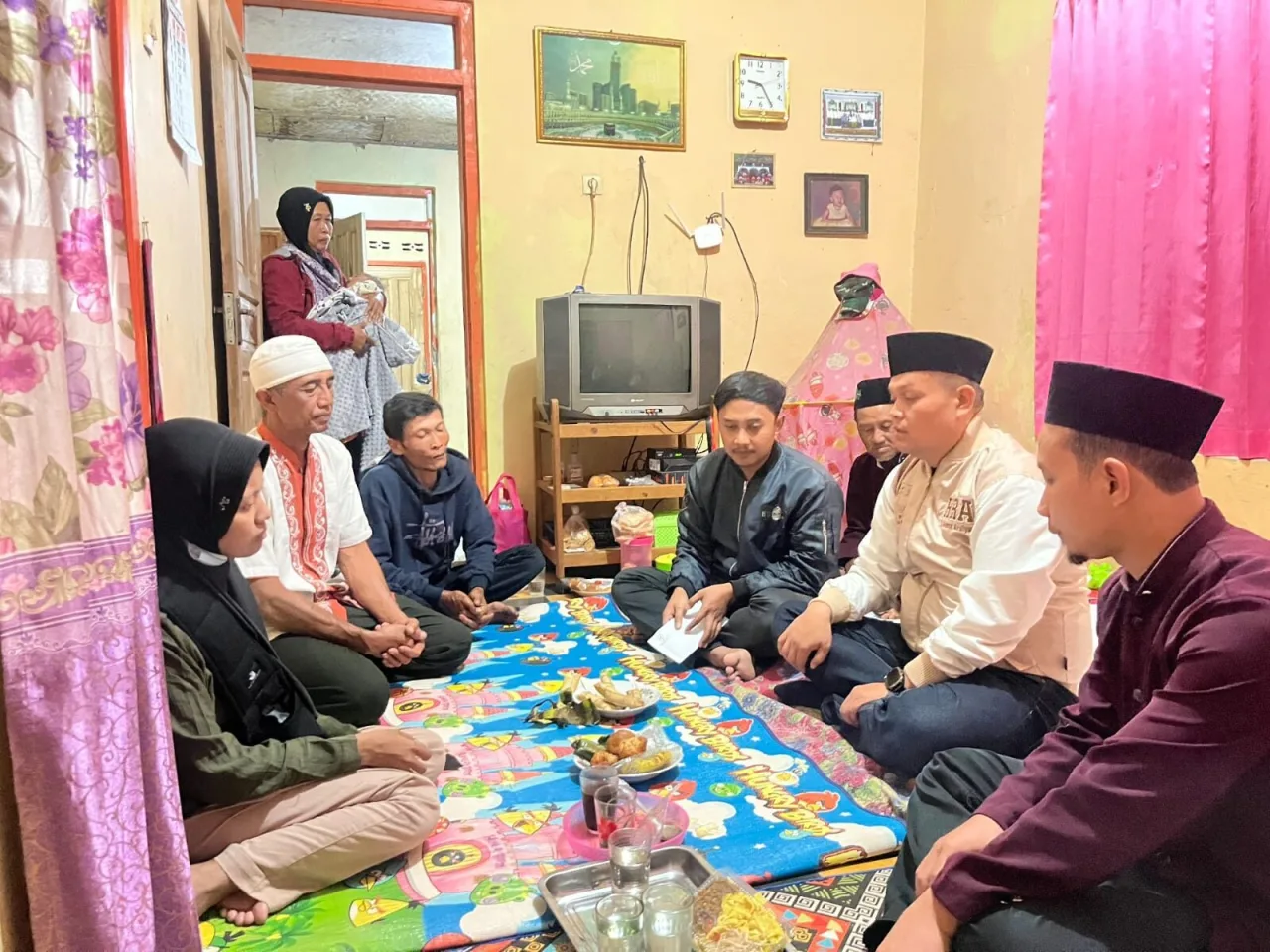 Legislator Gerindra Bantu Bayi Bocor Jantung Dari Sidamulya Dapatkan Pengobatan di Jakarta