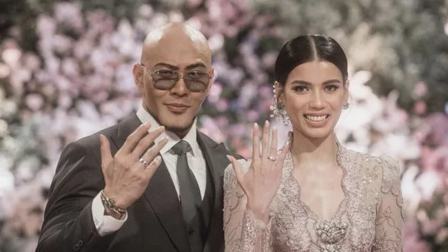 Sabrina Chairunnisa Ajukan Gugatan Cerai terhadap Deddy Corbuzier