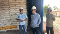  La Tinro La Tunrung Cek Gudang Bulog, Pastikan Stok Pangan Pinrang Aman