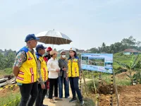 Marlyn Kawal Pembangunan Jembatan Cibeber Demi Akses Aman bagi Pelajar dan Petani