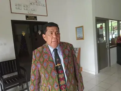 Esthon Foenay Apresiasi Gerak Cepat Pemerintah Tangani Gempa Flores, Dorong Pemulihan Berkelanjutan